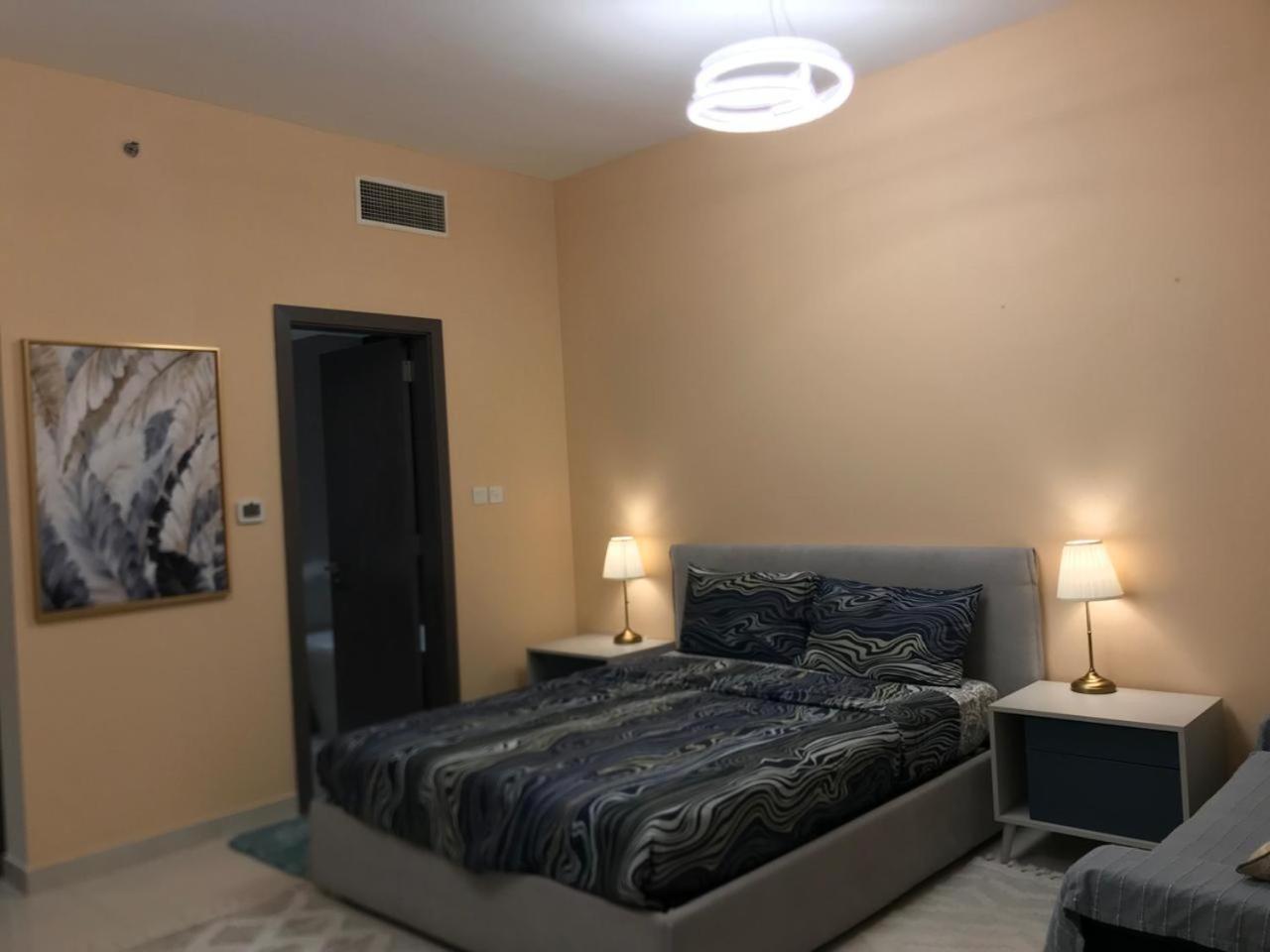 Cozy In Business Bay Apartment